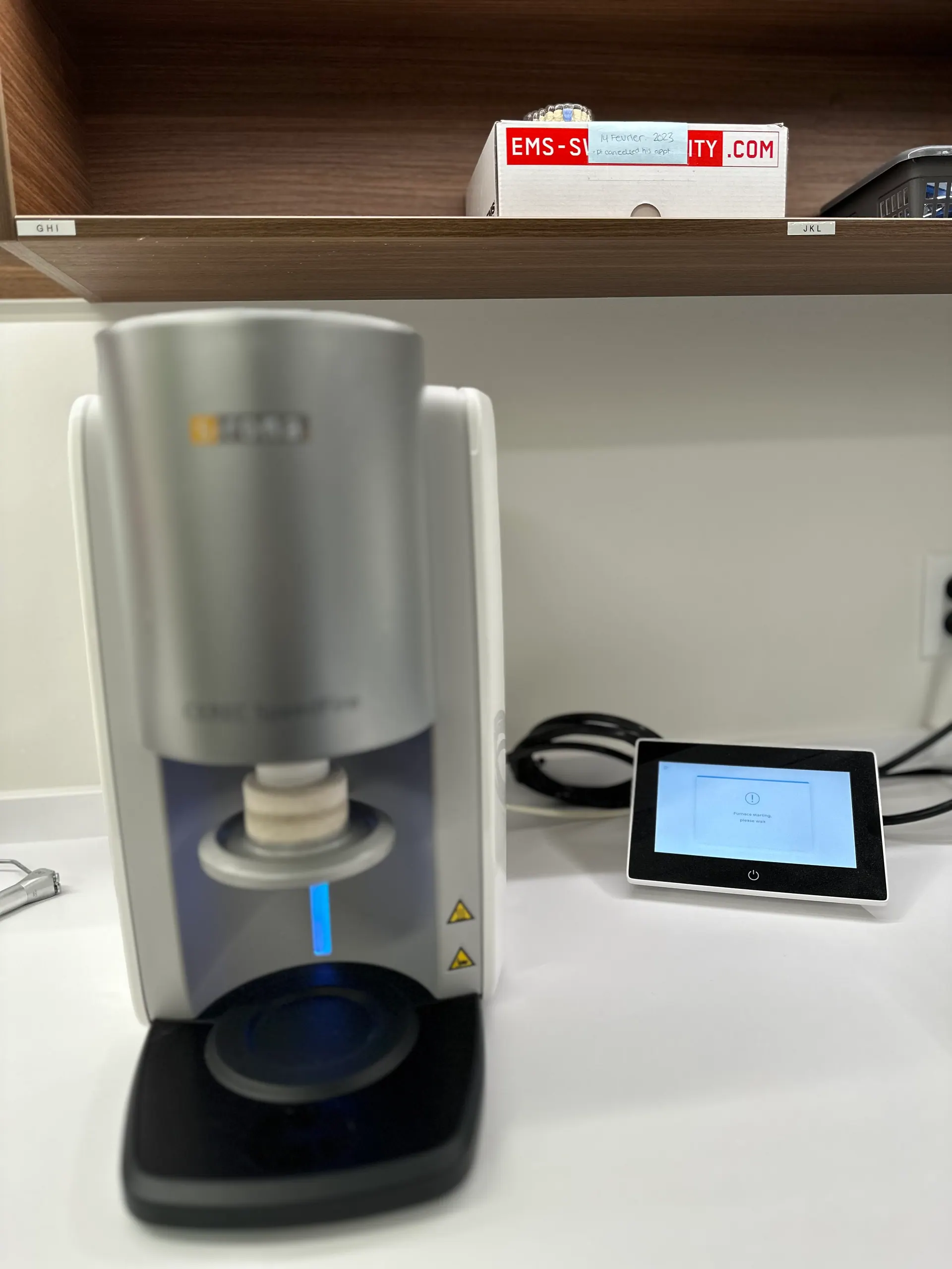 CEREC milling machine