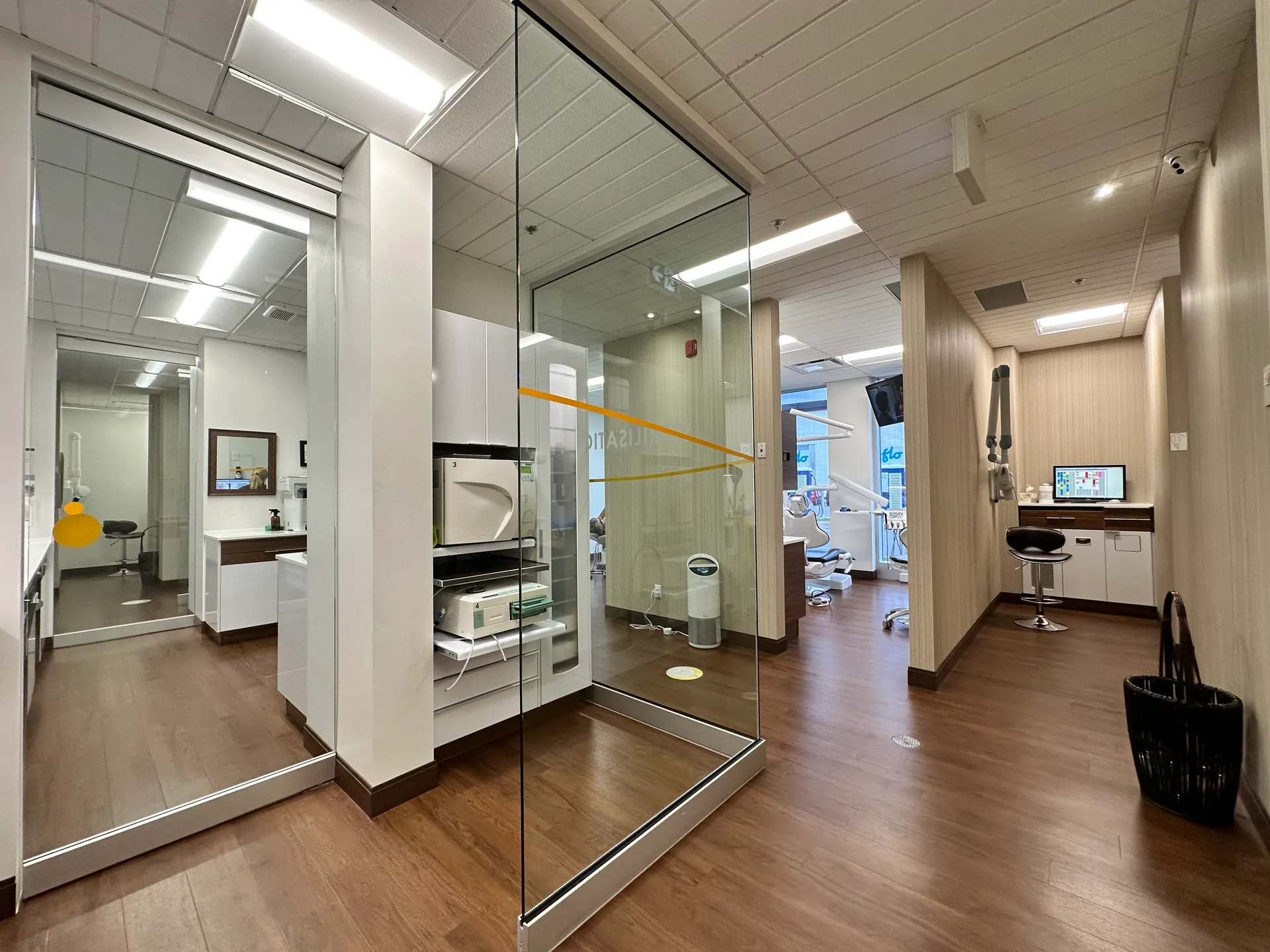 Clinic treatment corridor